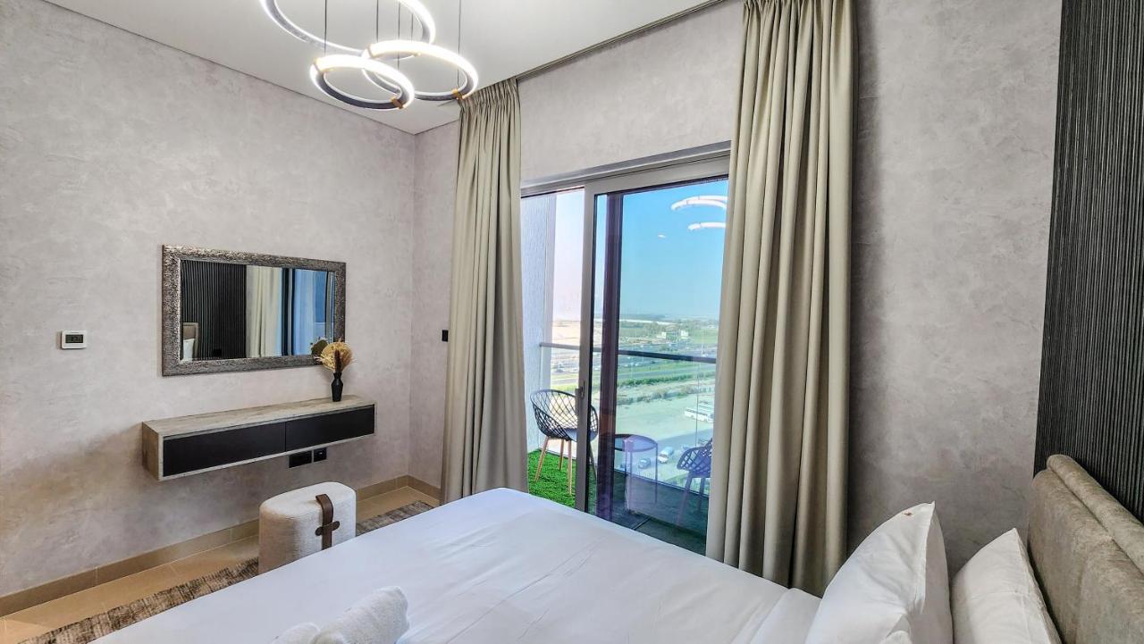 Stay By Latinem Luxury 2Br Holiday Home Cv B601 Near Burj Khalifa Dubai Exterior foto